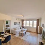 Duna View Apartment
